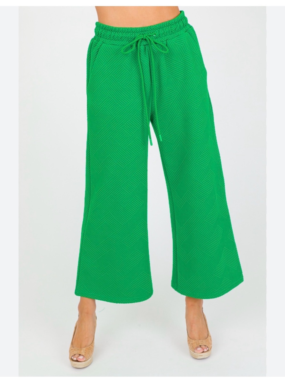 Wide-Leg Drawstring Pants in Green